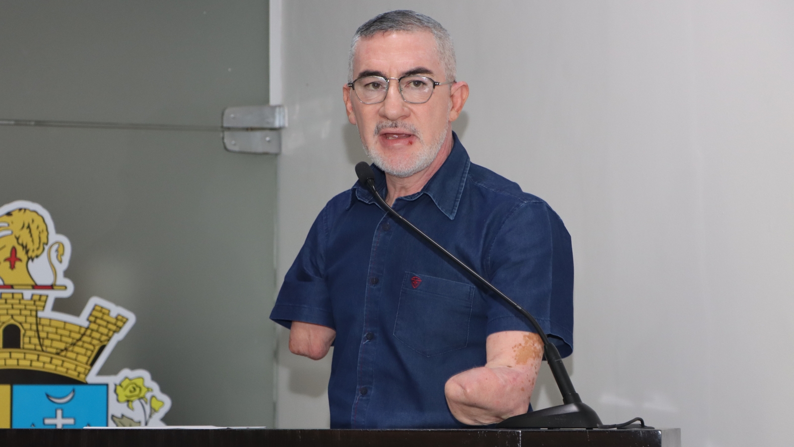VADE MANOEL SOLICITA AMPLIAÇÃO DE VAGAS PARA CADEIRANTES NOS ÔNIBUS DE TATUÍ