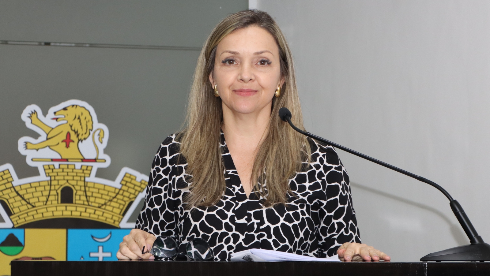 MICHELI VAZ REPERCUTE FALA NA ‘TRIBUNA LIVRE’ REFERENTE AO COMBATE À VIOLÊNCIA CONTRA A MULHER