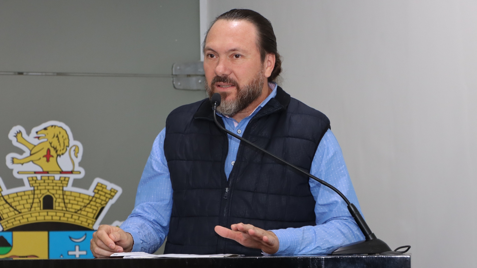 MAURÍCIO COUTO PEDE INFORMAÇÕES SOBRE ATENDIMENTO ODONTOLÓGICO NA UPA DE TATUÍ