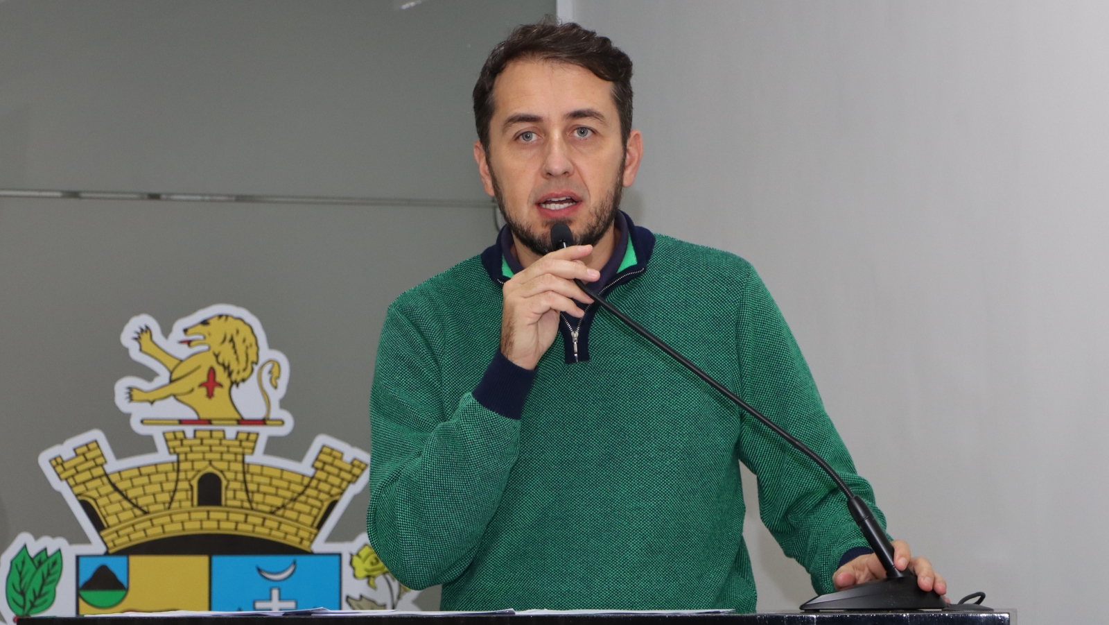 PAULINHO MOTOS COMENTA SOBRE MOÇÕES DE SUA AUTORIA