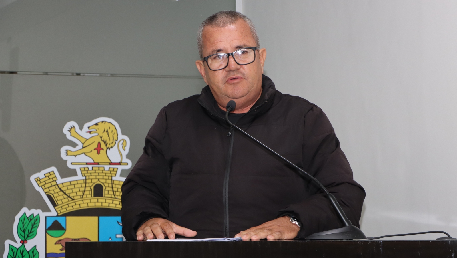 MÁRCIO DO SANTA RITA RESSALTA REQUERIMENTO SOBRE VAZAMENTO DE PRODUTO QUÍMICO EM SALA DA ESF “ROSELI DE OLIVEIRA CAMARGO”