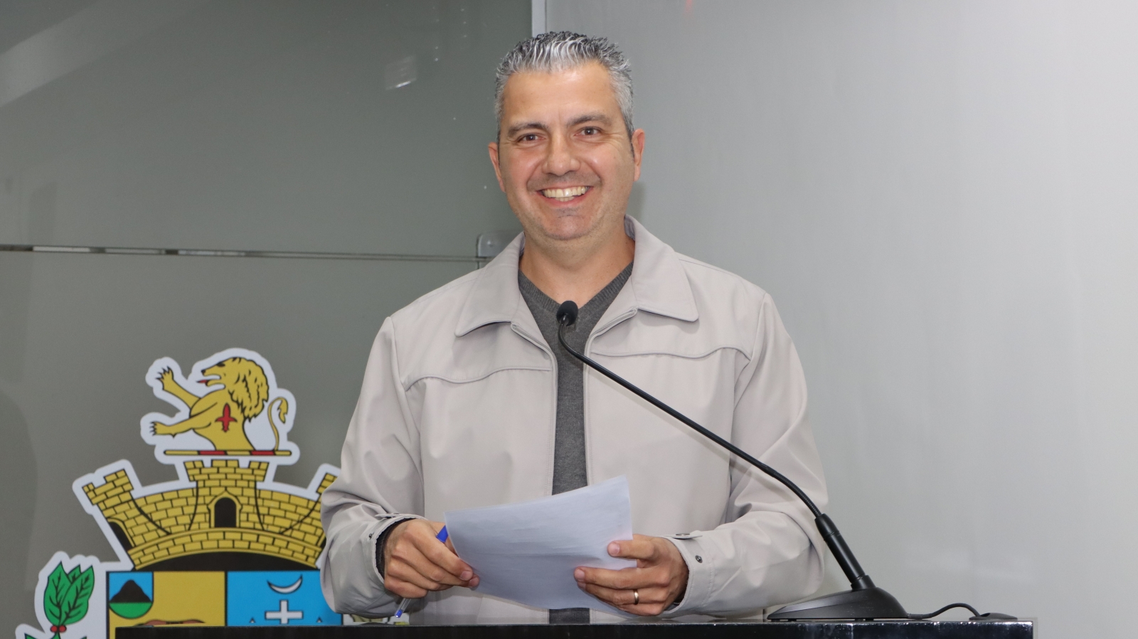 VEREADORES VOTAM PROJETO DE LEI SOBRE A DIVULGAÇÃO DA LISTA DE MEDICAMENTOS DISPONÍVEIS NA REDE PÚBLICA MUNICIPAL