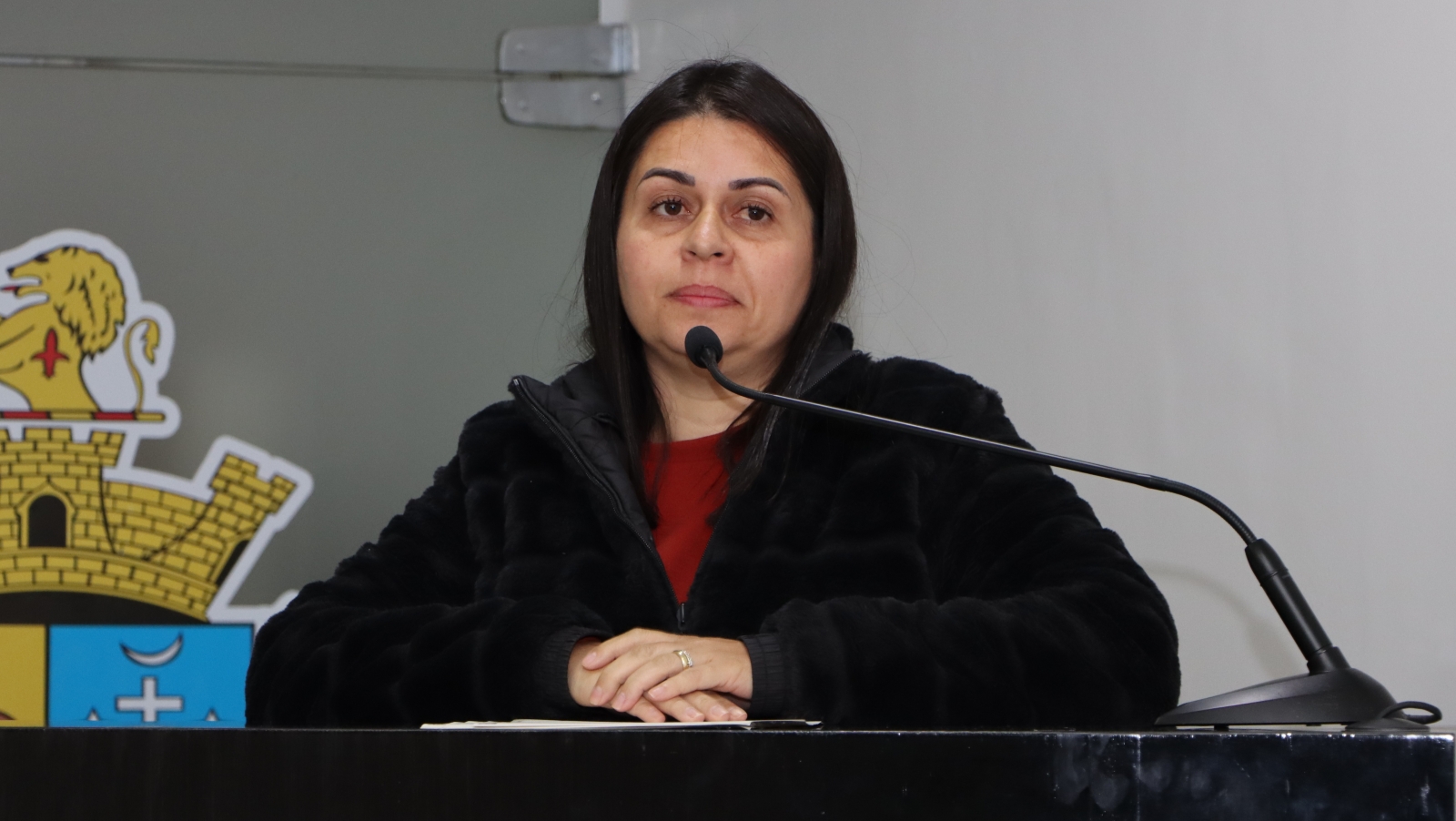 GABRIELA XAVIER PEDE INFORMAÇÕES SOBRE O “ESPAÇO PET”