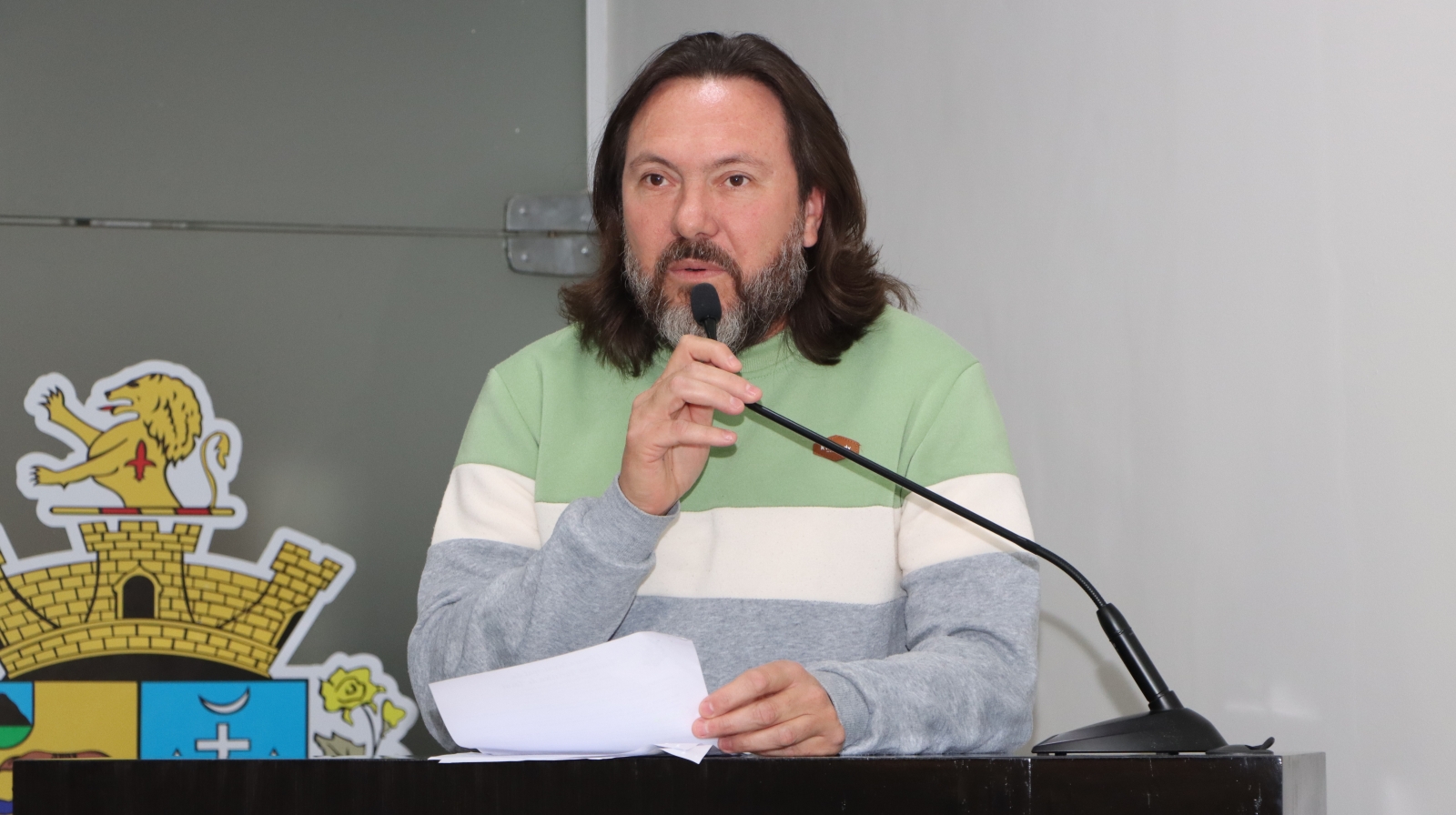MAURÍCIO COUTO SOLICITA INFORMAÇÕES SOBRE FILA DE ESPERA NO CENTRO ATENDIMENTO AO AUTISTA