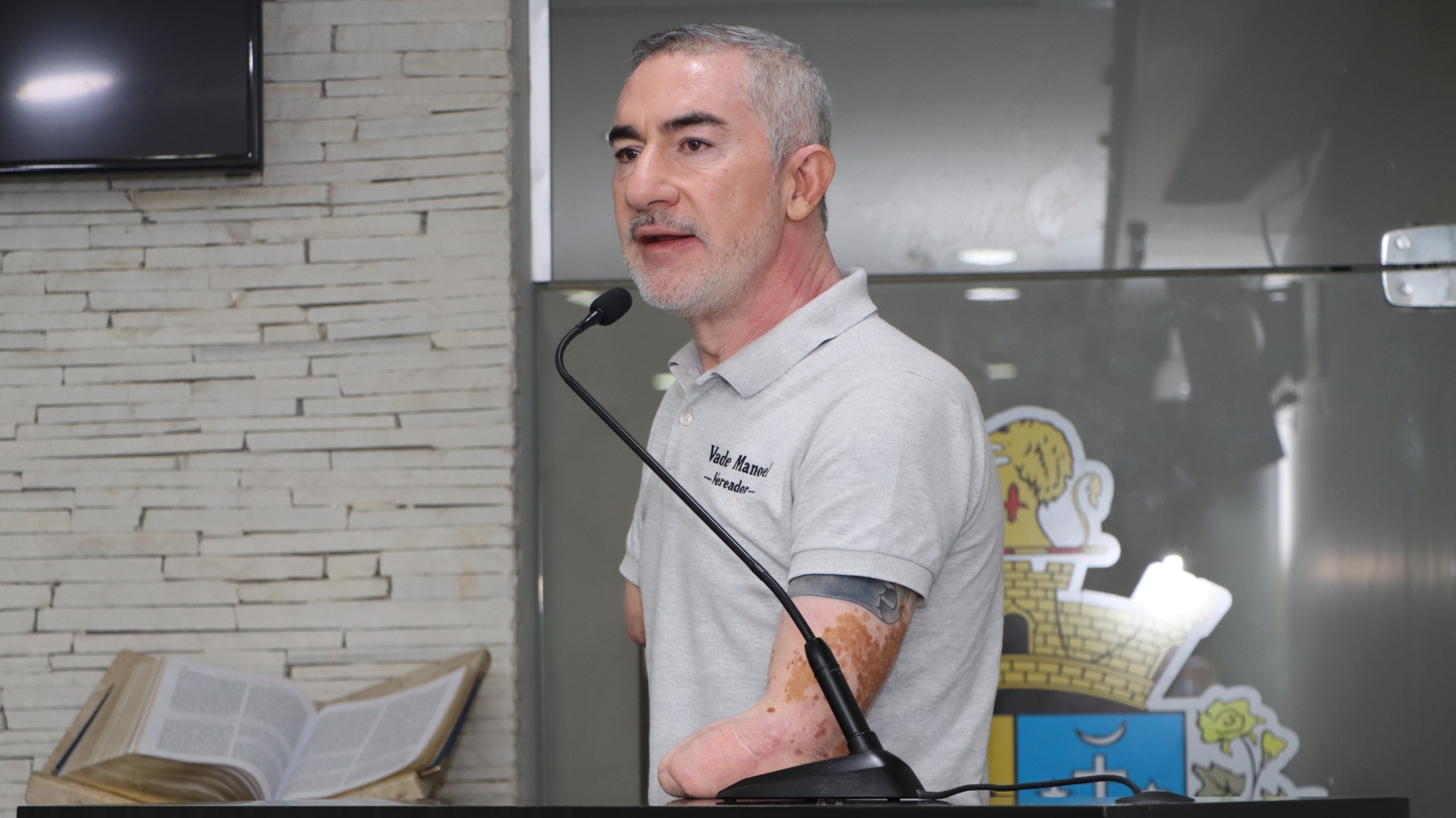 VADE MANOEL QUESTIONA MOTIVO DA RETIRADA DA CHAMADA SONORA NO CEMEM