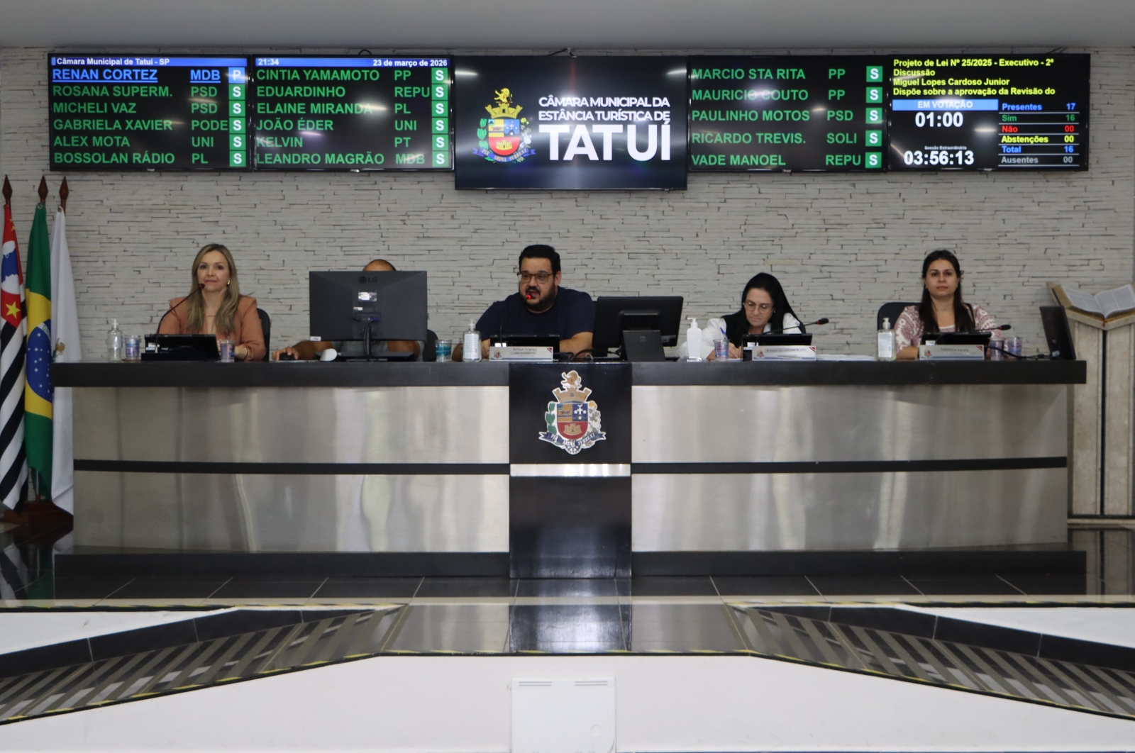 VEREADORES VOTAM A REVISÃO DO PLANO MUNICIPAL DE SANEAMENTO BÁSICO 