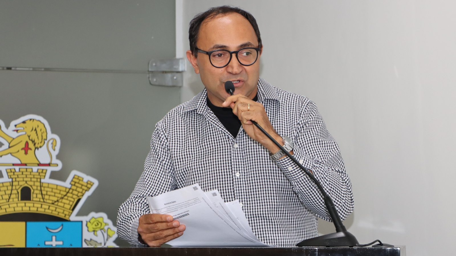 BOSSOLAN DA RÁDIO APRESENTA DEMANDAS DA VILA DR. LAURINDO