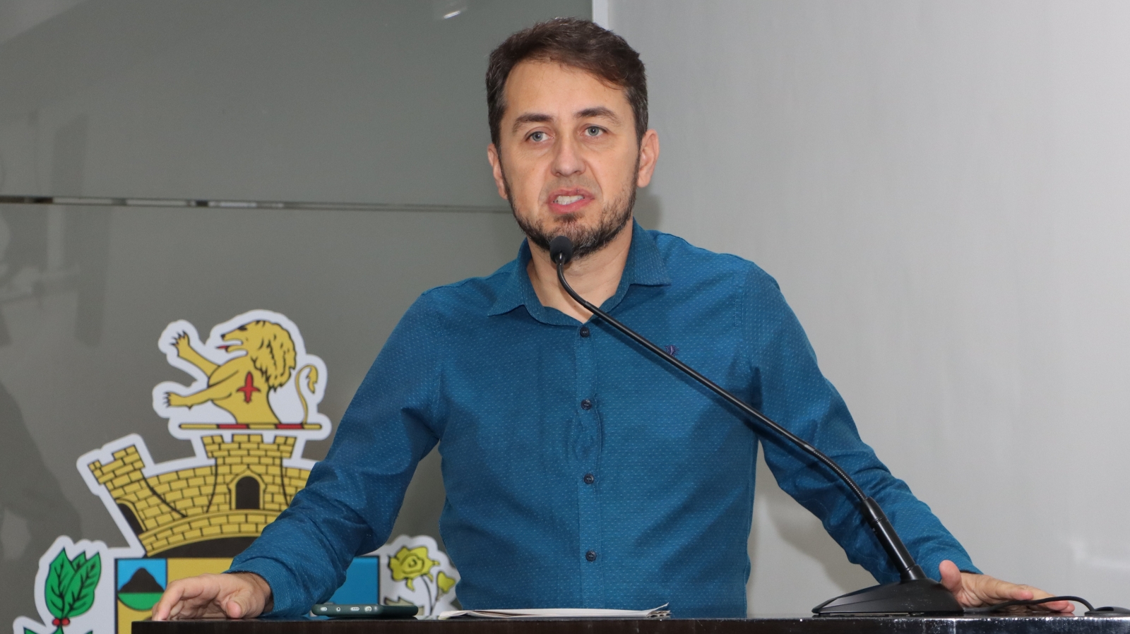 PAULINHO MOTOS APRESENTA RESPOSTAS DO EXECUTIVO A REQUERIMENTOS ABORDADOS EM TRIBUNA