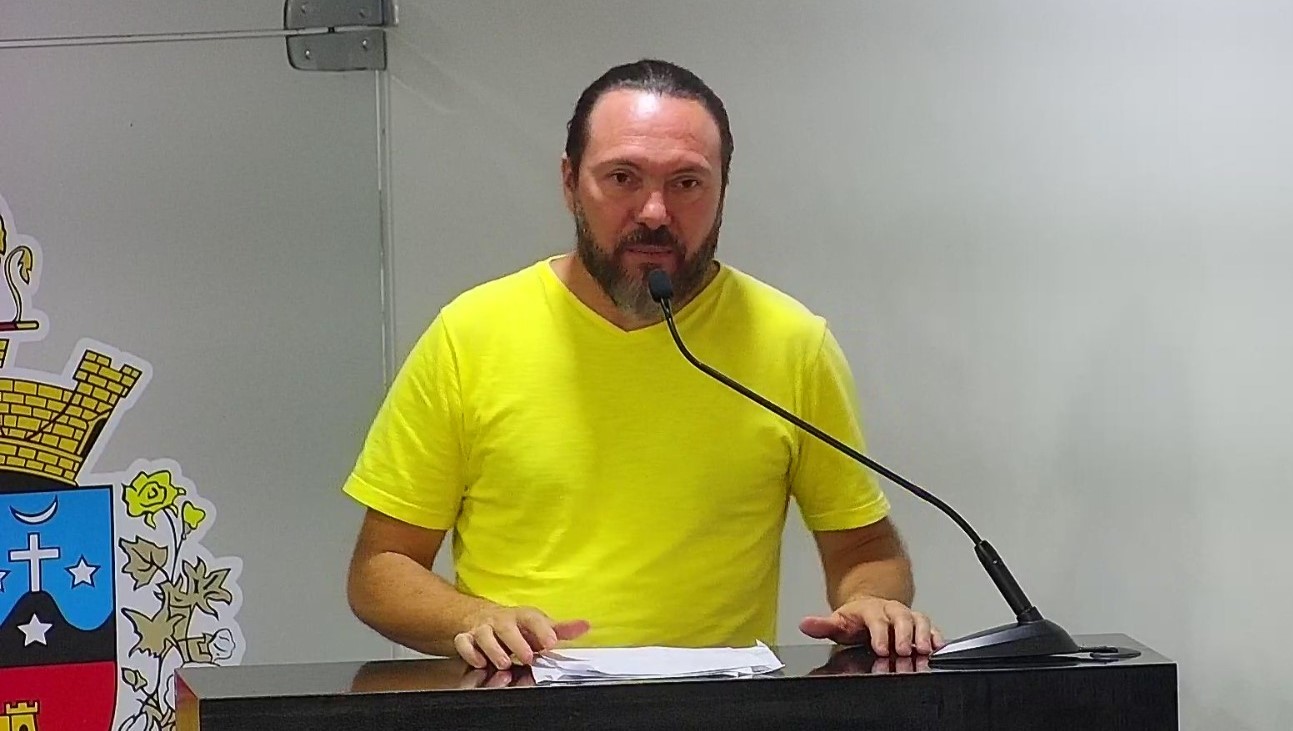 MAURÍCIO COUTO QUESTIONA SOBRE MAU CHEIRO PRÓXIMO À UNIDADE DE SAÚDE DA VILA ESPERANÇA